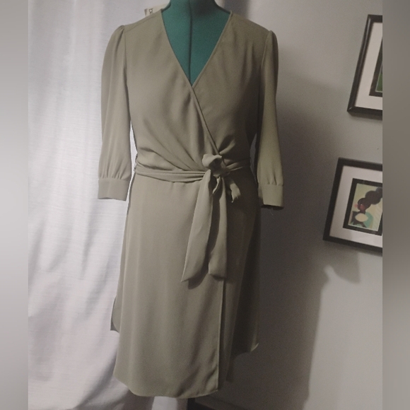 Bar III Asymmetrical Wrap-Style Dress in Olive Green, Sz 12 - Picture 13 of 13